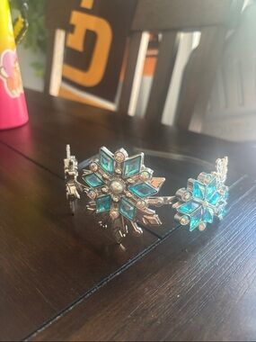 Disney Elsa Silver Snowflake crown